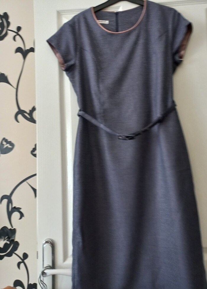 Şık bir Elbise - Görsel 3