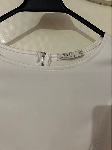 m Beden bershka beyaz elbise