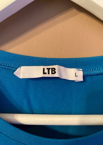 Lacivert Baskılı Crop Top - Görsel 2