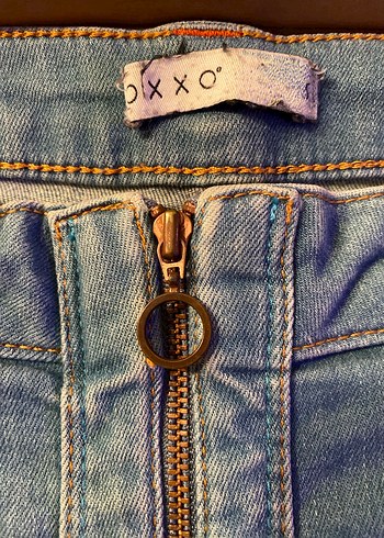 Fermuarlı Mavi Mini Denim Şort - Görsel 2