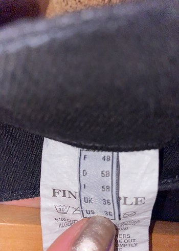 Fineapple Siyah Mini Kot Şort, Nakış Detaylı - Görsel 5