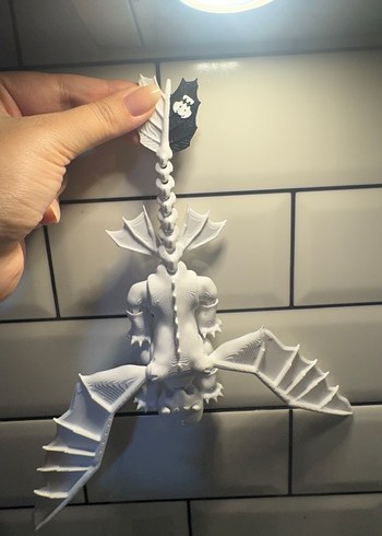 Siyah ve Beyaz 
Ejderha Aksiyon Figürleri - Görsel 11