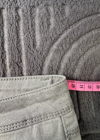 Gri Regular Fit Kadın Midi Kot Pantolon - Görsel 3