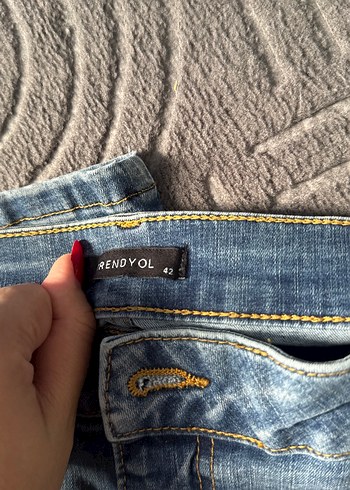 Kadın Mavi Normal Boy Dar Kesim Kot Pantolon - Görsel 4