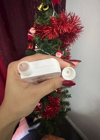 La Roche-Posay Anthelios SPF 50+ Tonlu Güneş Sütü - Görsel 4