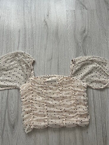 Bershka Puantiyeli Crop