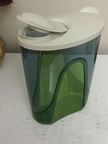 Tupperware Tuppware saklama kapları