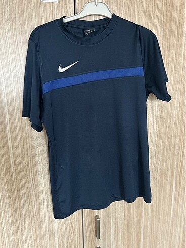 Nike orijinal tişört