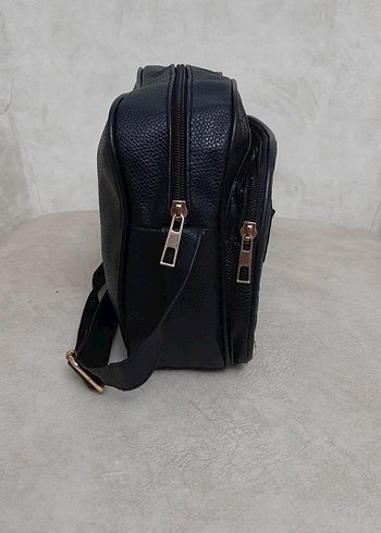 Deri Siyah Fermuarlı Kadın Çanta - Görsel 2