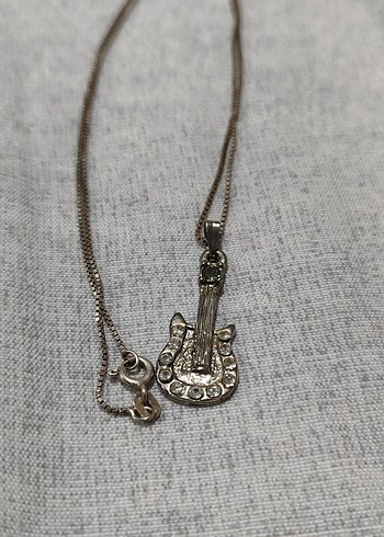 Gümüş Gitar Objeli Kolye - Görsel 4