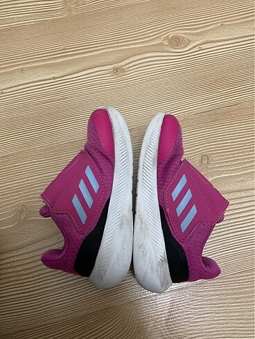 25 Beden Adidas kız çocuk spor ayakkabı