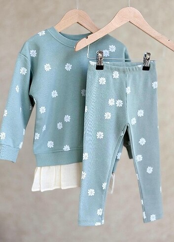 4 Yaş Beden ZARA*New Season FLOWERS COTTON SWEATSHİRT SET