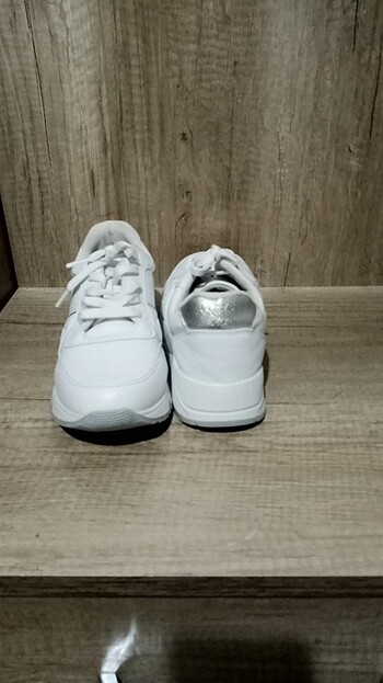 Polaris Beyaz Spor ayakkabı
