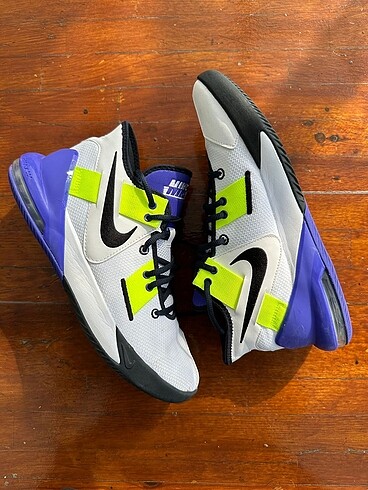 Nike air max spor ayakkabı