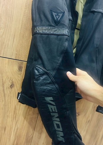 VENOM M BEDEN TEMİZ MOTORCU MONTU - Görsel 3