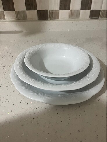 Güral porselen 18 parça yemek takımı