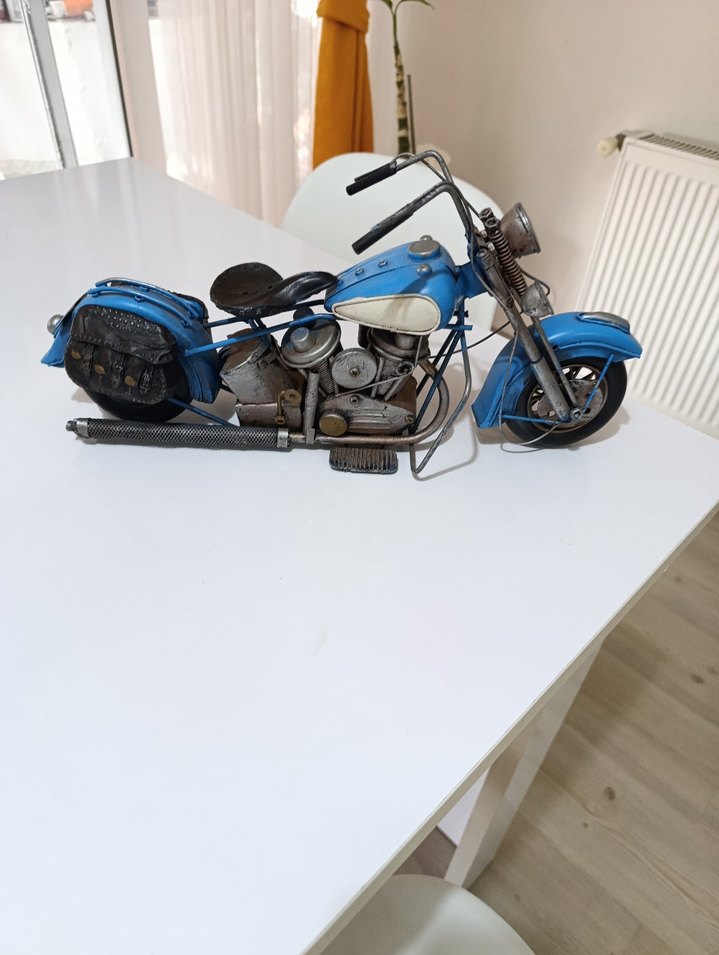 Retro el yapımı motorsiklet - Görsel 3