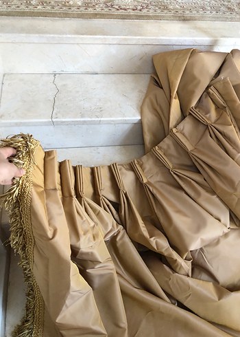 Parlak Bej Düz Konvansiyonel Perde - Görsel 3