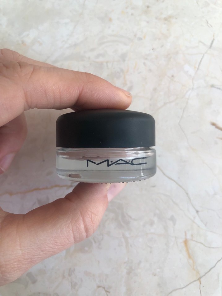 MAC Açık Bej Renkli far bazı - Görsel 5