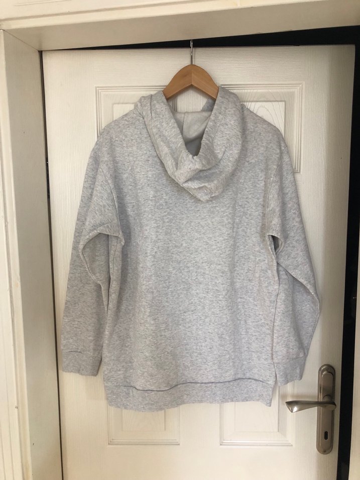 Gri Kapüşonlu Oversize Sweatshirt - Görsel 5