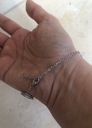 Zincir Detaylı Minimalist Beyaz Kadın Bileklik - Görsel 4