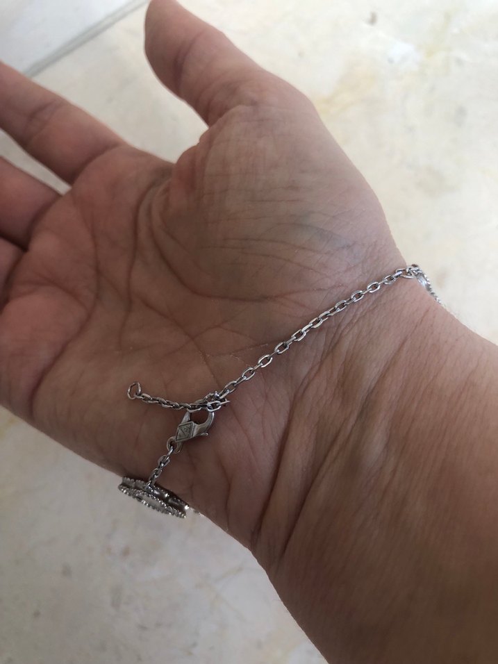 Zincir Detaylı Minimalist Beyaz Kadın Bileklik - Görsel 4