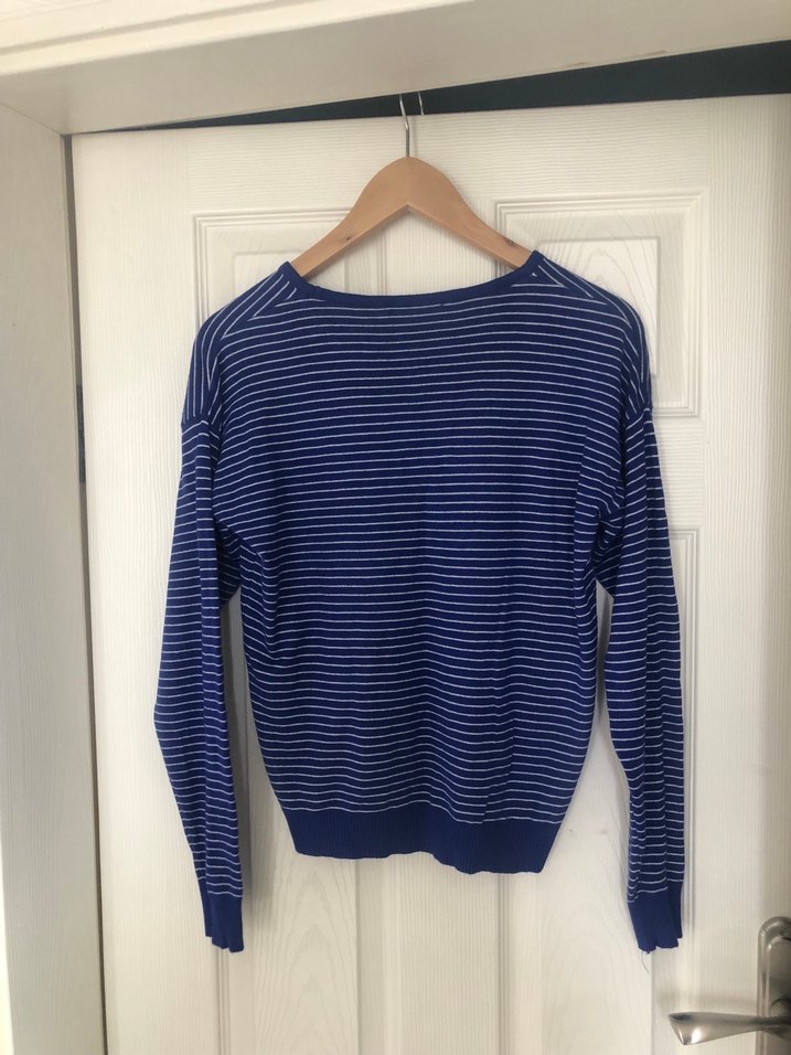 Kadın Gri Yuvarlak Yaka Örgü Yün Kazak - Görsel 4