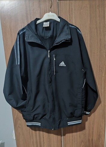 İçi astarlı adidas ceket