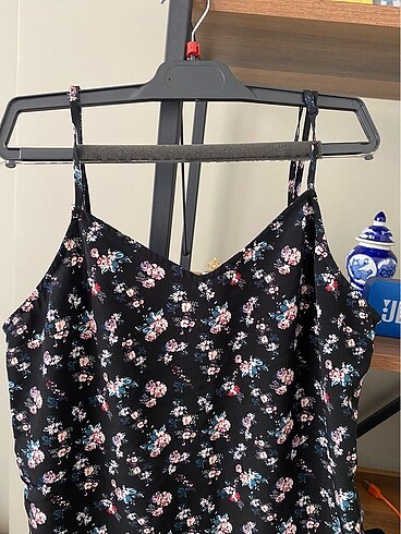 H&M 40 beden uyumlu çiçekli elbise
