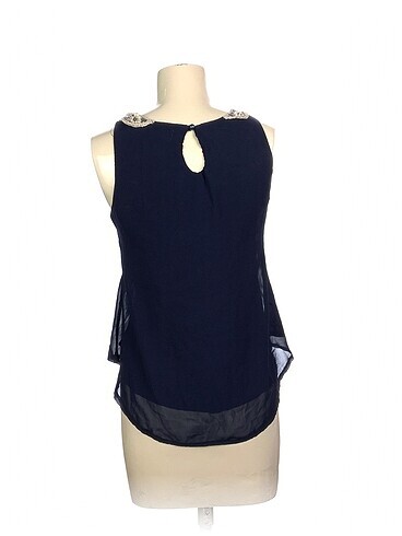 38 Beden PreLoved Bluz %70 İndirimli.