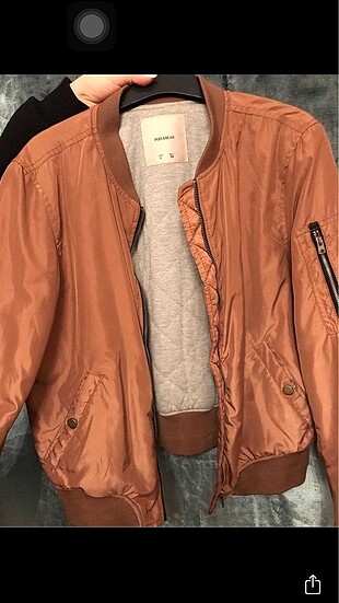Pull and Bear pb bomber