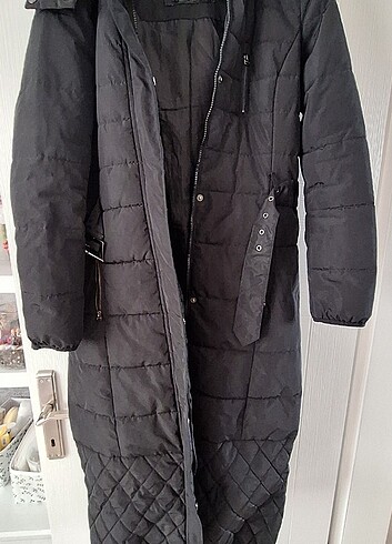 LC Waikiki LC Waikiki Kadın Uzun Şişme Mont Siyah