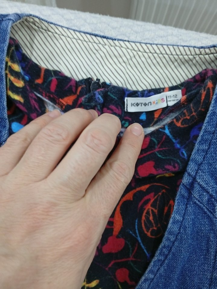 Renkli Batik Desenli Uzun Kollu Kışlık elbise ve Denim Yelek - Görsel 4