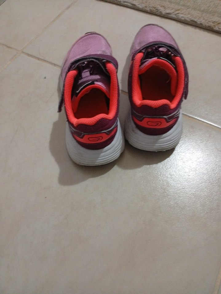 Kız Çocuk Pembe Bağcıklı Cırt Cırtlı Spor Ayakkabı - Görsel 4