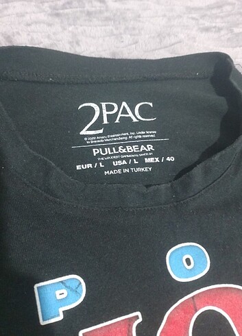 Pull and Bear 2pac t-shirt 