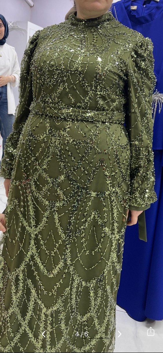 Boncuk İşlemeli Uzun Kollu Haki Abiye Elbise - Görsel 2
