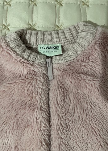 Kız Çocuk Pembe Kürklü Triko Yelek - Görsel 2
