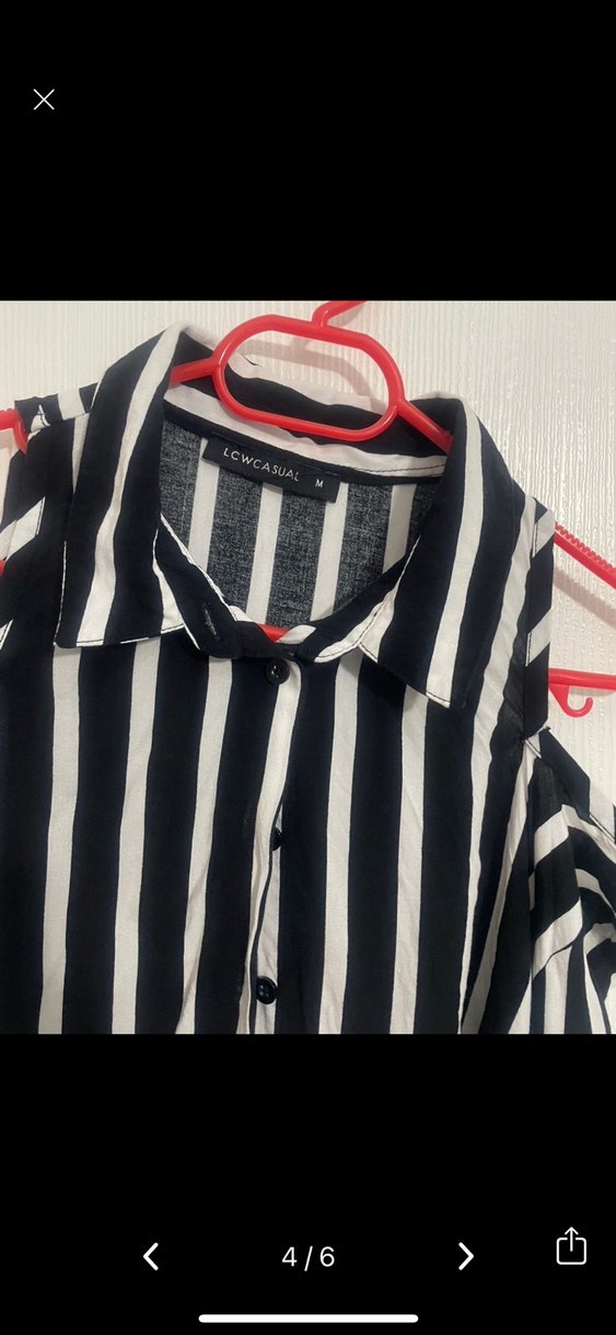 Siyah Beyaz Çizgili Omuz Detaylı Gömlek - Görsel 4