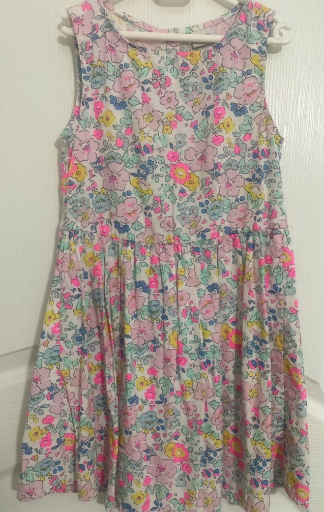 Çiçek Desenli Kolsuz Kız Çocuk Elbisesi - Görsel 3