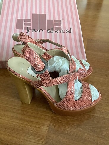 Elle Platform ayakkabı