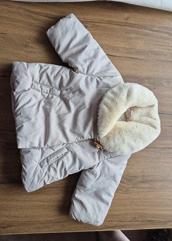 Bebek için Bej Kürklü Kışlık Mont - Görsel 2