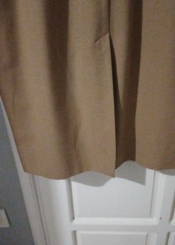 Bej Uzun Kolsuz Drapeli Kalem Elbise - Görsel 3