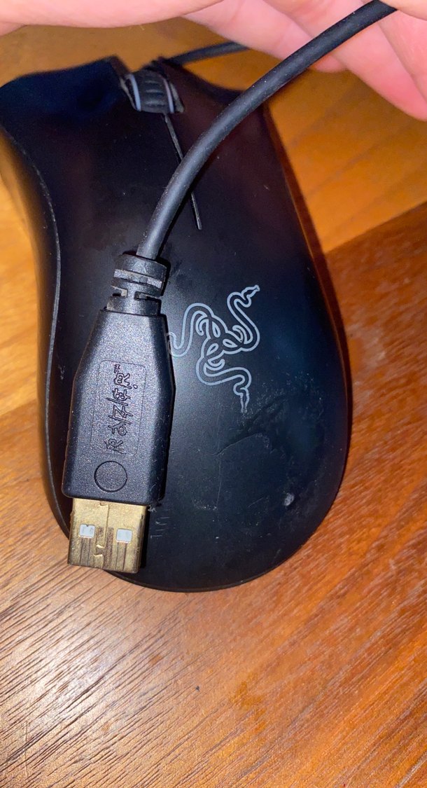 Siyah Kablolu Razer Mouse - Görsel 2