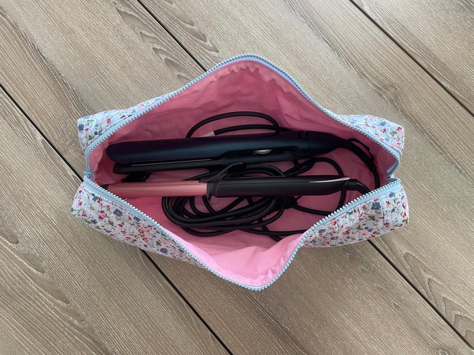 Çiçek Desenli Fermuarlı Kadın Saç Bakım Çantası - Görsel 3