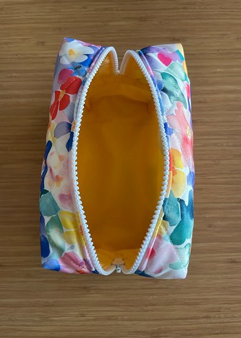 Renkli Tie-Dye Kadın Makyaj Çantası - Görsel 4