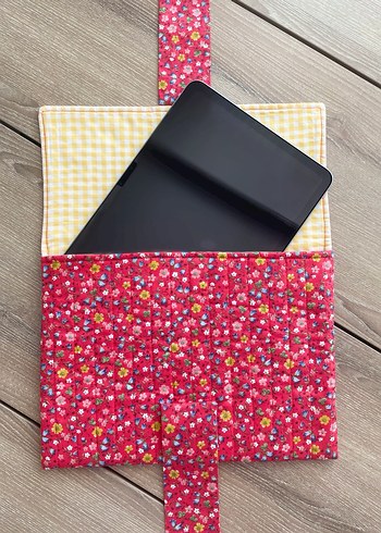 Çiçek Desenli Kırmızı Kadın Kitap Tablet vs El Çantası - Görsel 6