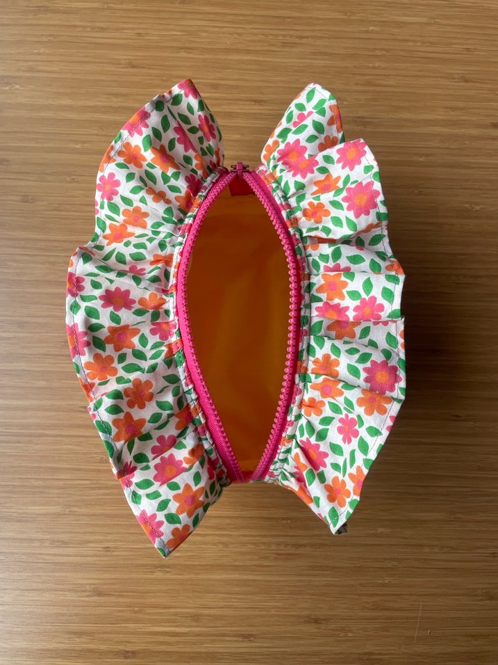 Çiçek Desenli Fırfırlı Bohem Makyaj Çantası - Görsel 5