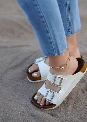 Birkenstock Beyaz Tokalı Kadın Terlik