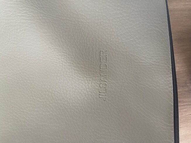 Jil Sander Jil sander canta