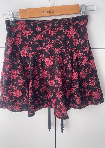 Pembe Çiçek Desenli Volanlı şortlu Mini Etek